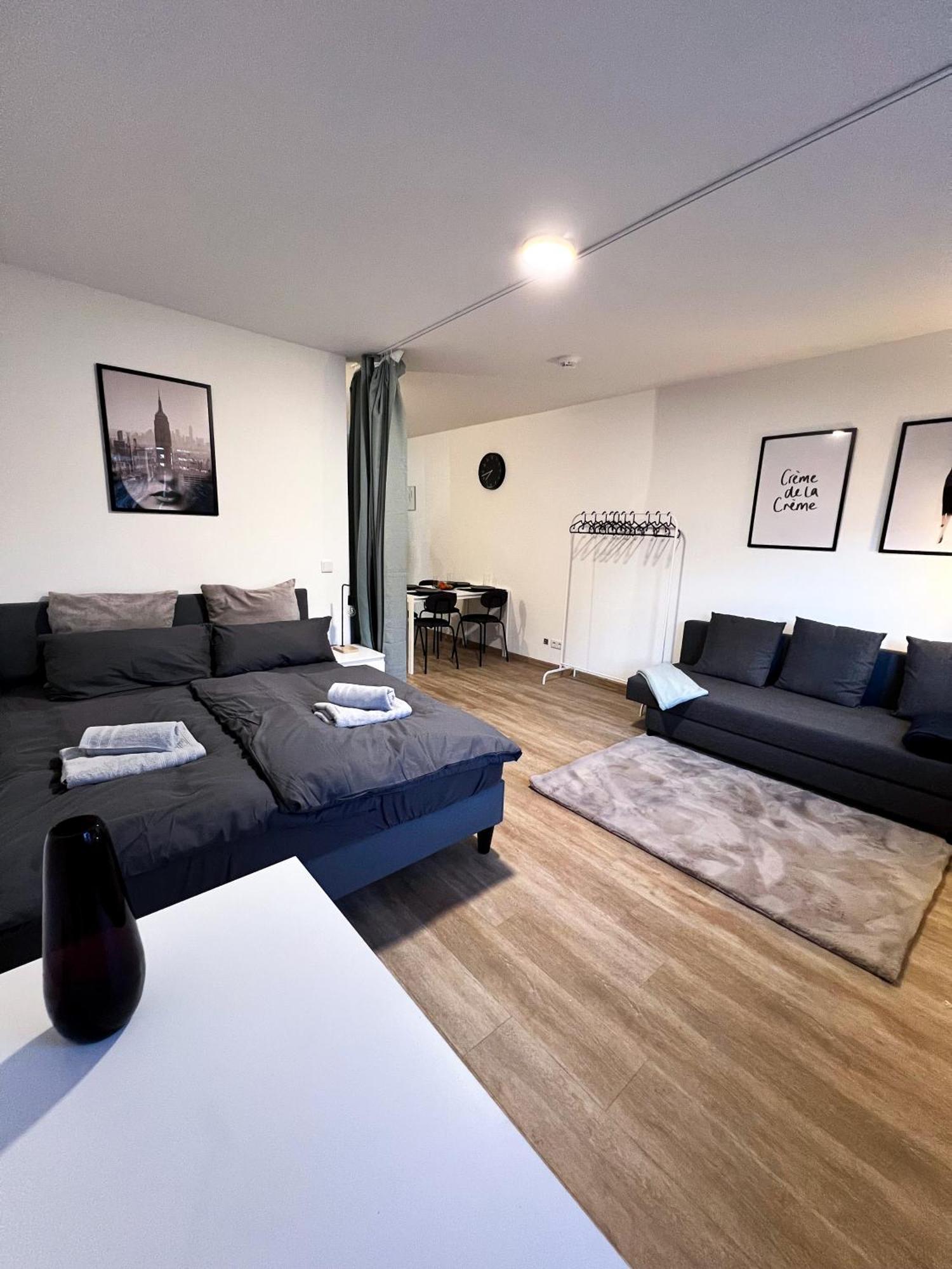 Zentrale Wohlfuehloase Mit Parkplatz Osnabrück Exterior foto