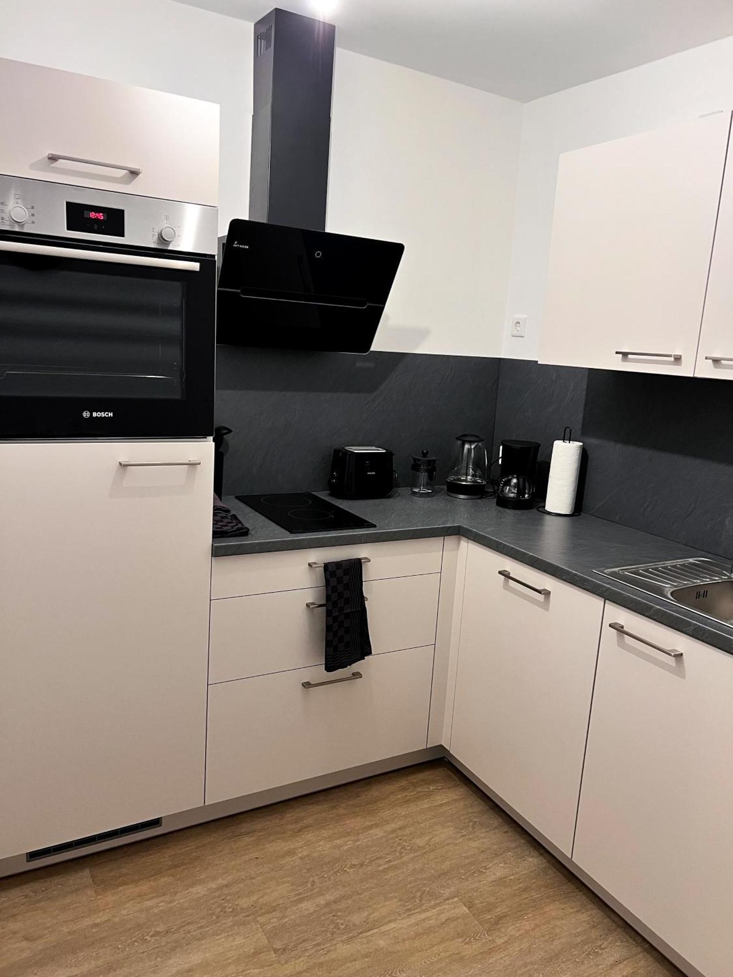 Zentrale Wohlfuehloase Mit Parkplatz Osnabrück Exterior foto